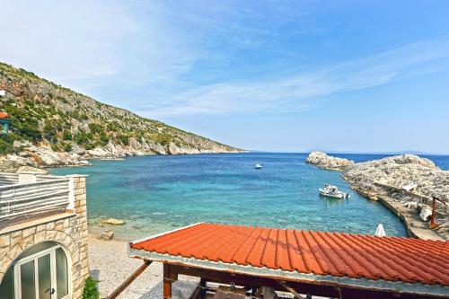 Apartments by the sea Cove Zarace - Dubovica, Hvar - 8778