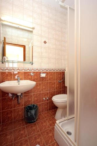 Apartments with a swimming pool Cavtat Dubrovnik - 8829 - image 14
