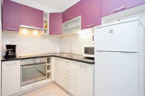 Two-Bedroom Apartment with Terrace image 6
