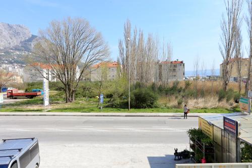 Two-Bedroom Apartment with Terrace image 2
