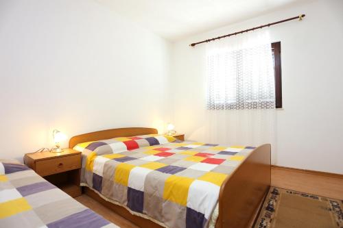 One-Bedroom Apartment with Terrace and Sea View image 5