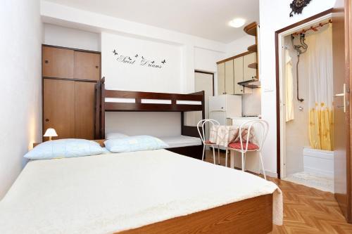 Studio with Terrace and Sea View room in Studio Razanj 10373a