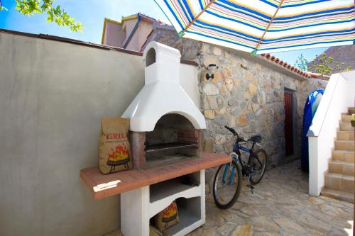 Holiday house with a parking space Kasic Sibenik - 11079 - image 5