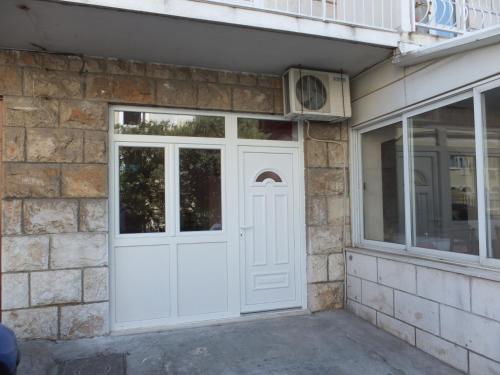 Apartments and rooms with WiFi Dubrovnik - 11145 - image 8