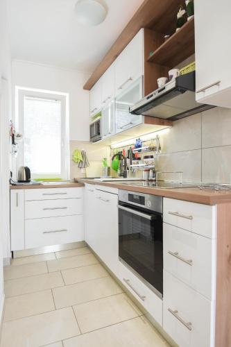 Two-Bedroom Apartment with Terrace and Sea View image 10