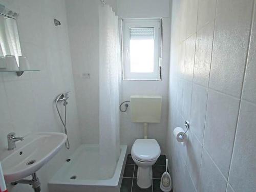 Apartment Banjol 11381a - image 5