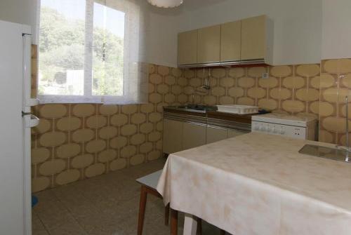 Apartments by the sea Pag - 11400 - image 3
