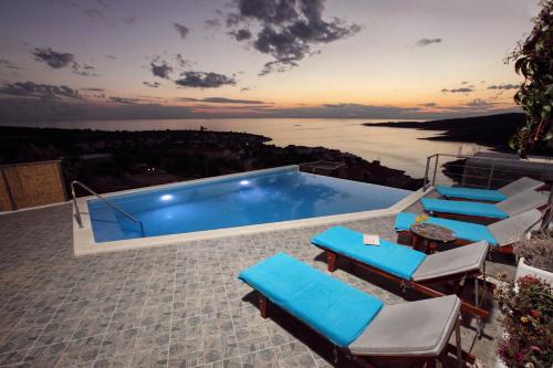 Holiday Home Kanica 10367 - image 8