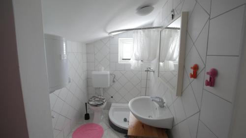 Apartments by the sea Zdrelac Pasman - 11260 - image 10