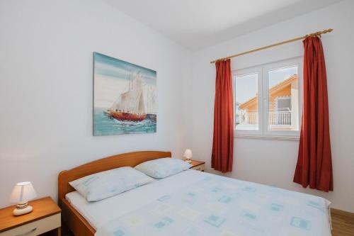 Apartments with a parking space Mastrinka Ciovo - 11283 - main image