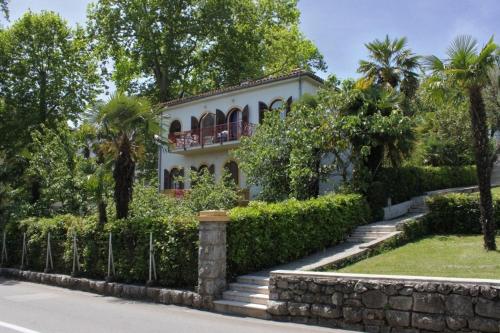 Apartments and rooms with parking space Lovran, Opatija - 10403 - Chambre d'hôtes - Lovran