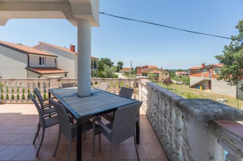 Varanda/terraço, Holiday house with a swimming pool Radmani, Porec - 16440 in Radmani
