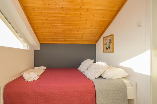 Apartment Sukosan 10418b - image 9