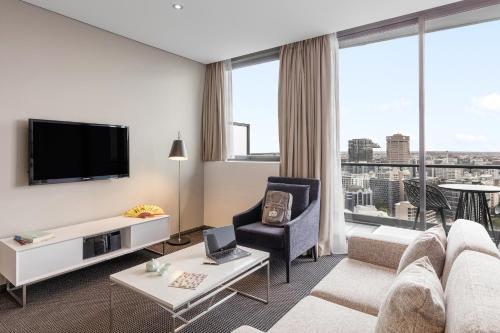 Meriton Suites Campbell Street, Sydney