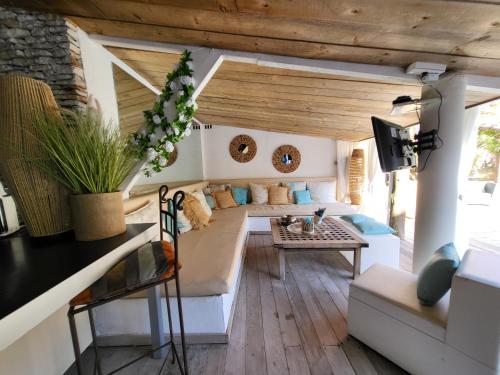 Villa Petra Bianca Suites & Chambres 3