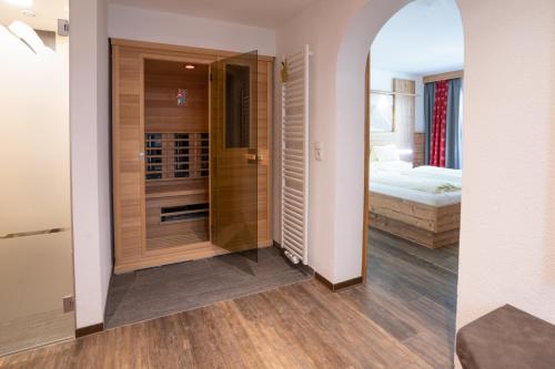 Sankt Leonhard im Pitztal Hotel Gundolf 4-Star Hotel view