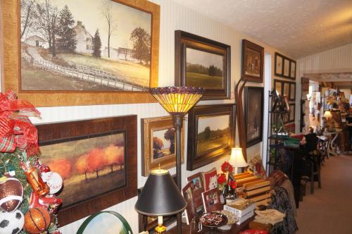 Greenbrier Inn Killington - image 3