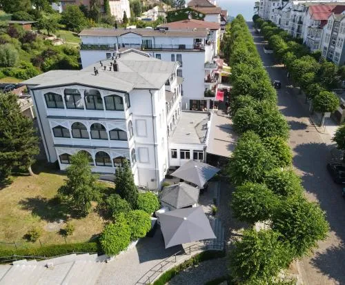 Haus am Meer Wintergarten PH 7, 2 SZ, strandnah by Unsere Urlaubszeit in Ostseebad Sellin, Deutschland