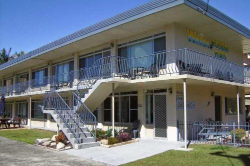 Wards Holiday Flat 6 - Stuarts Point
