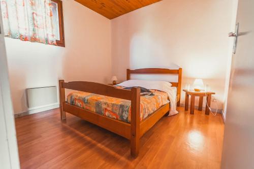 2 bedrooms, 3 beds