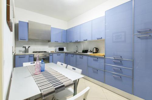 Cinthia's House, Rome (photo 5)