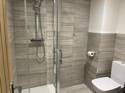 Modern - two bed - apartment located in the city of Wolverhampton, Wolverhampton (fotografie 2)