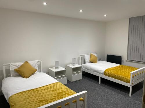 Modern - two bed - apartment located in the city of Wolverhampton, Wolverhampton (fotografie 5)