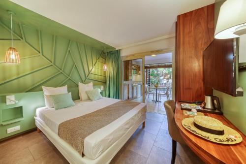2 twin beds
