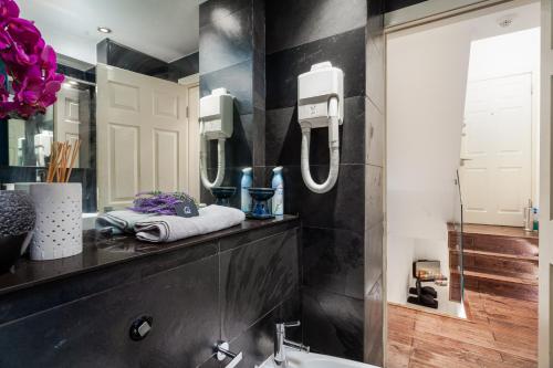 Iffley Apartments - image 9