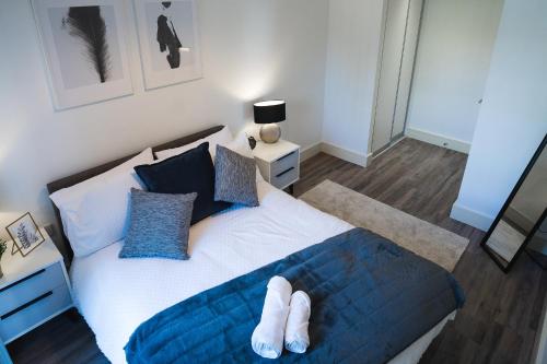 Modern 1-Bed Apartment - City Centre - FREE Wi-Fi - New -