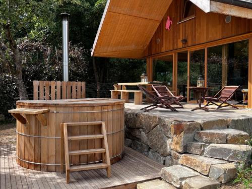 Enjoy Eco Lodge in Onhaje