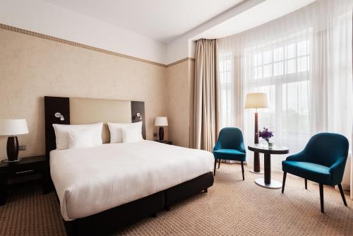 382837614 Hotel Polonia Palace