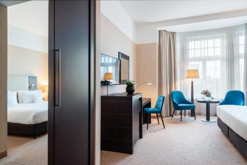 382837816 Hotel Polonia Palace