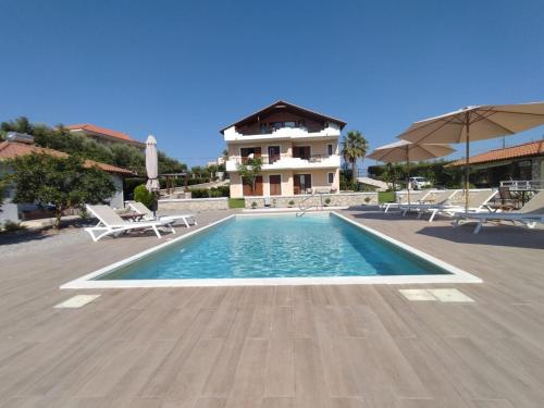  Filerimos Villa in superb place, New Pool !, Pension in Pastida
