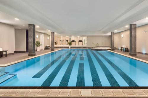 Swimming pool, Holiday Inn Birmingham Airport NEC By IHG in Birmingham Airport