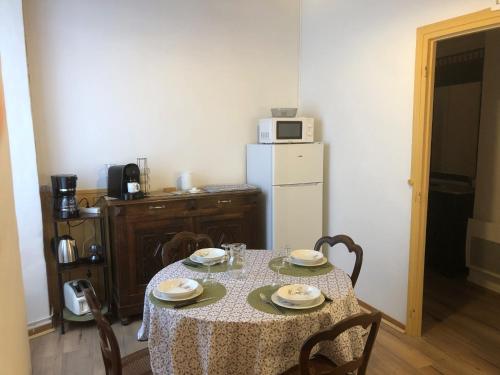 Les Maisons du Conflent, maisons familiales en pierre au coeur des remparts