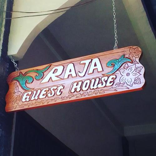 Raja Guest House - Jungle Trekking & Tours Bukit Lawang Sumatra