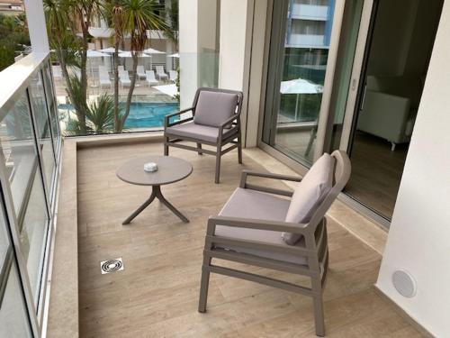 YOUMAMI Suite Hotel - image 3