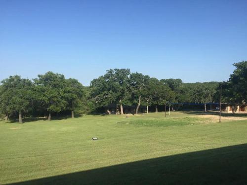 . Quiet retreat in NTX Hill Country