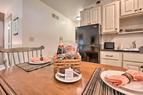 Cozy Garden Room in Welsh Mountain Suites! in New Holland, USA