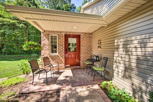 Cozy Garden Room in Welsh Mountain Suites! in Gapa (PA)