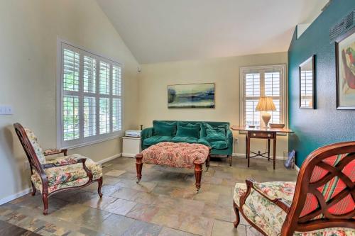 Stunning Henderson Retreat about 14 Mi to Denver! in Henderson, USA