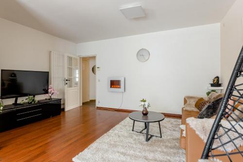 Luxe apt with parking & garden in wilrijk antwerp, Amberes (foto 9)