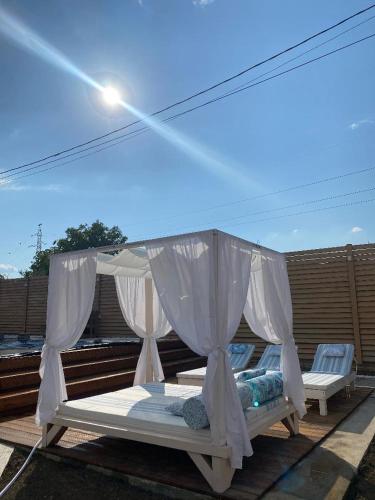 Pool Garden-Oaza, Skopje (foto 6)