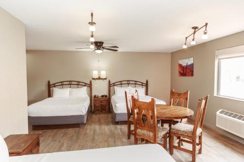Aarchway Inn