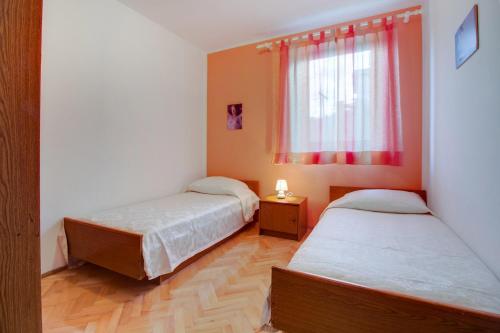 Apartment Mali Losinj 7879d - image 12