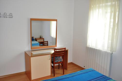 One-Bedroom Apartment with Balcony and Sea View