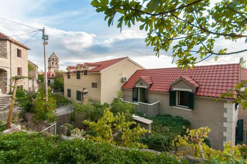 Apartments with WiFi Omis - 11513 - image 3