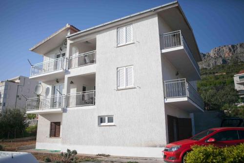 Apartments by the sea Suhi Potok, Omis - 11574 - Jesenice