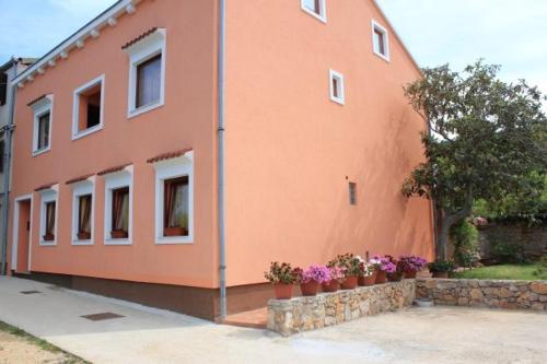 Apartments with a parking space Veli Losinj, Losinj - 11495